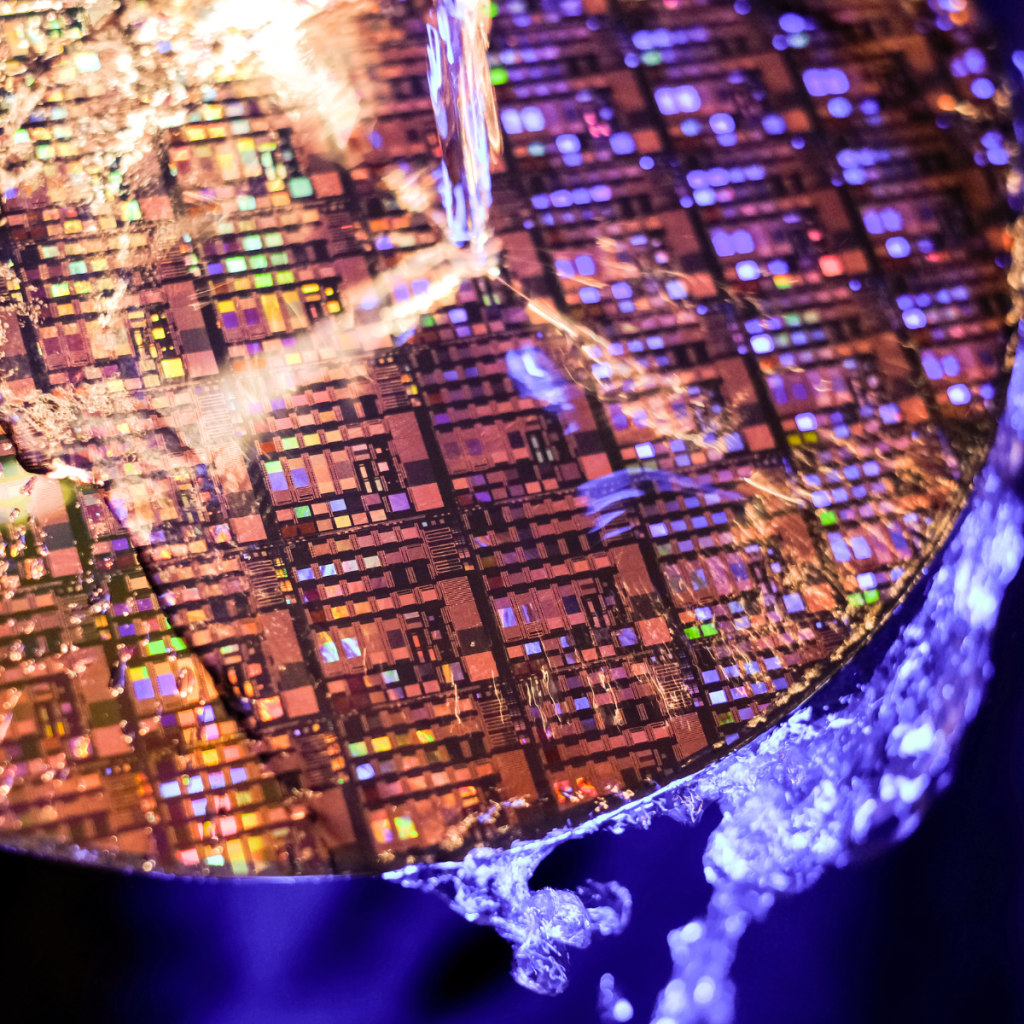 Microchips. The importance of metalfree wafers Dabeer